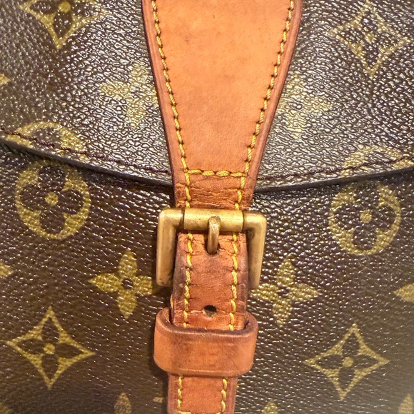 Louis Vuitton Jeune Fille MM Monogram Crossbody or Shoulder Bag Clean Interior - Picture 6 of 14